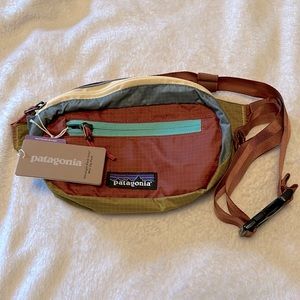 Patagonia Mini Hip Pack— NEW W/TAGS